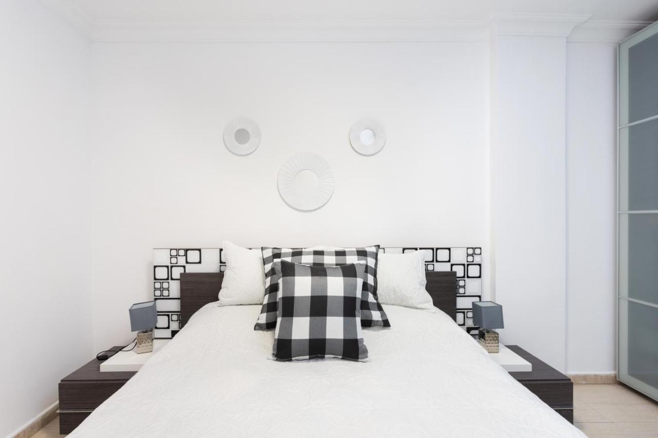 Home2Book Fantastic 160M2 Terrace Flat & Bbq Radazul Екстериор снимка