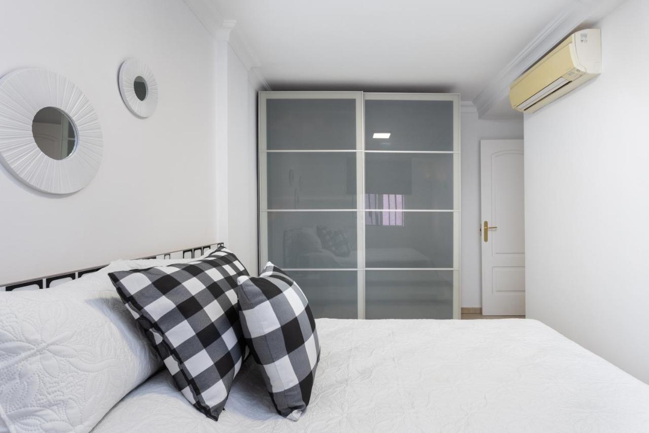 Home2Book Fantastic 160M2 Terrace Flat & Bbq Radazul Екстериор снимка